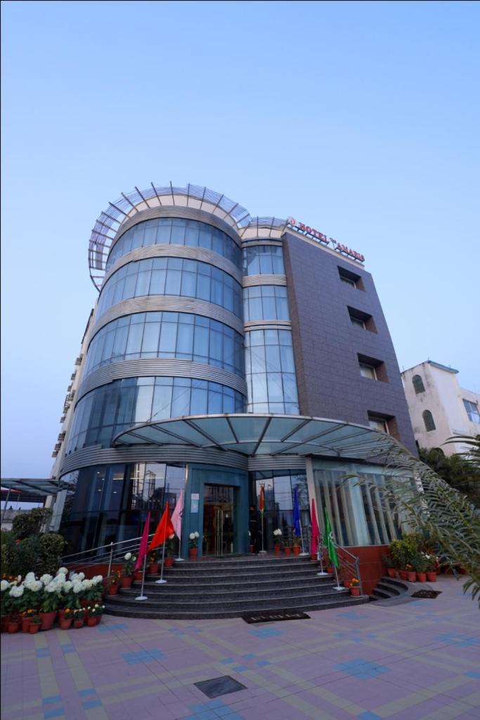 Hotel The Amaris Rishīkesh Zewnętrze zdjęcie