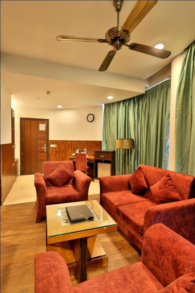 Hotel The Amaris Rishīkesh Zewnętrze zdjęcie