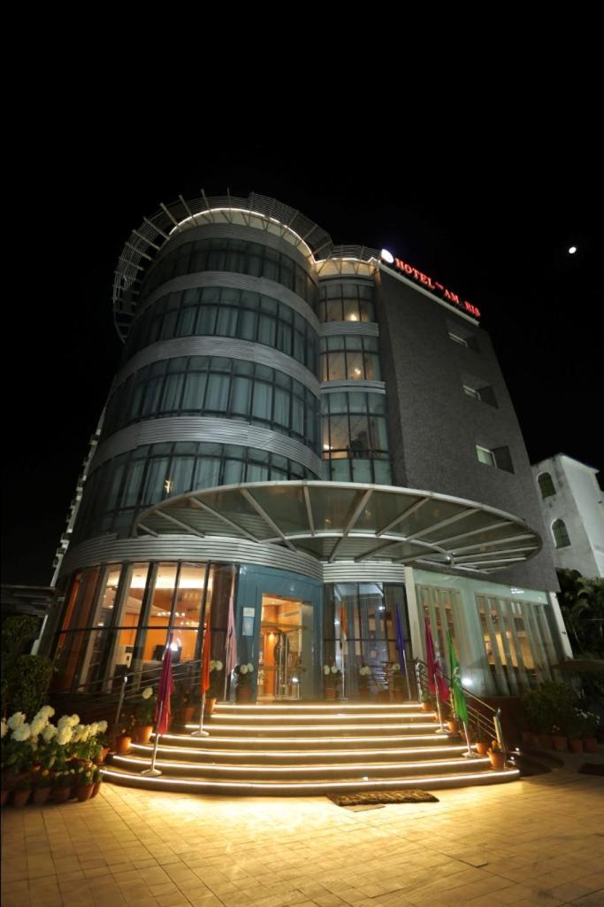 Hotel The Amaris Rishīkesh Zewnętrze zdjęcie