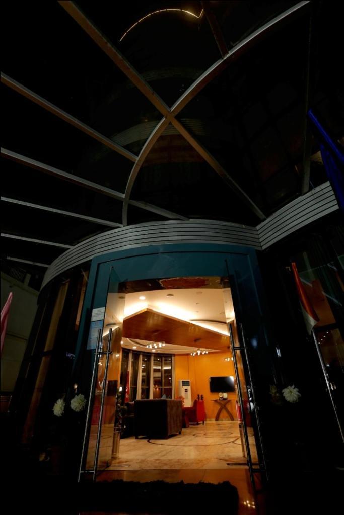 Hotel The Amaris Rishīkesh Zewnętrze zdjęcie