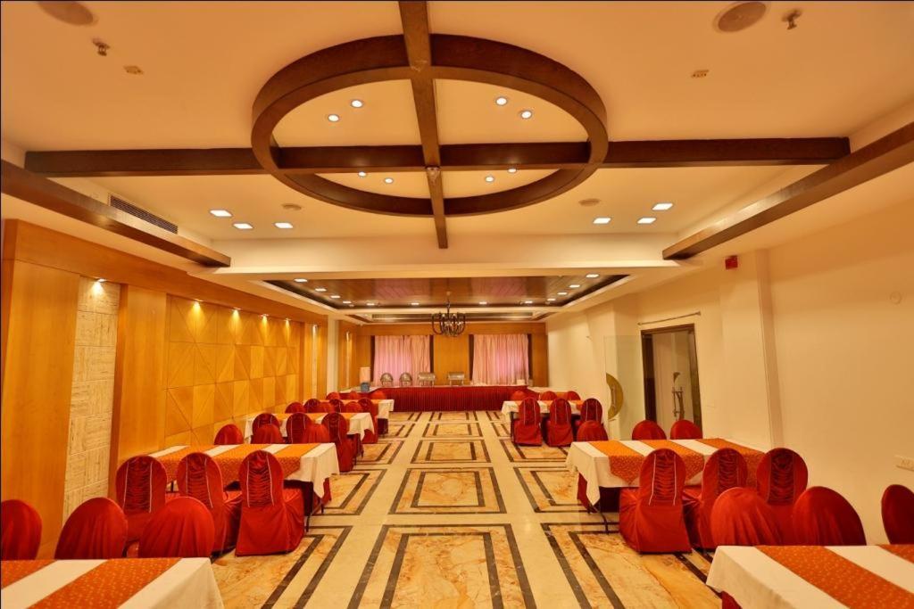 Hotel The Amaris Rishīkesh Zewnętrze zdjęcie