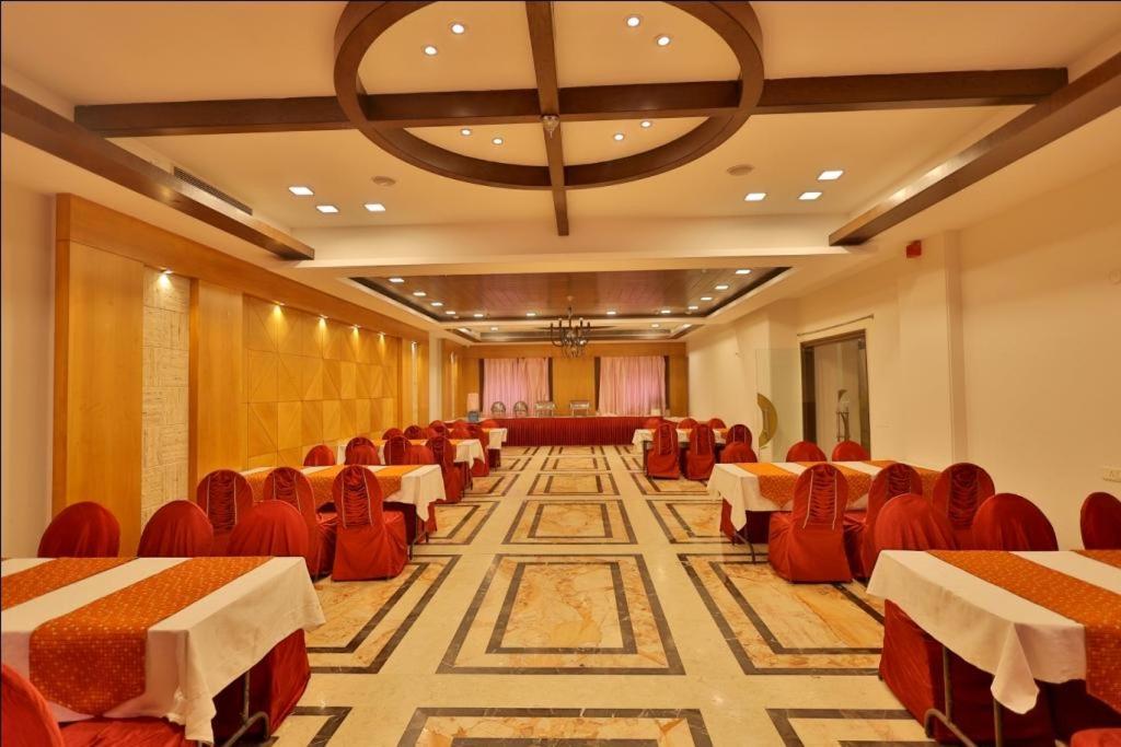 Hotel The Amaris Rishīkesh Zewnętrze zdjęcie