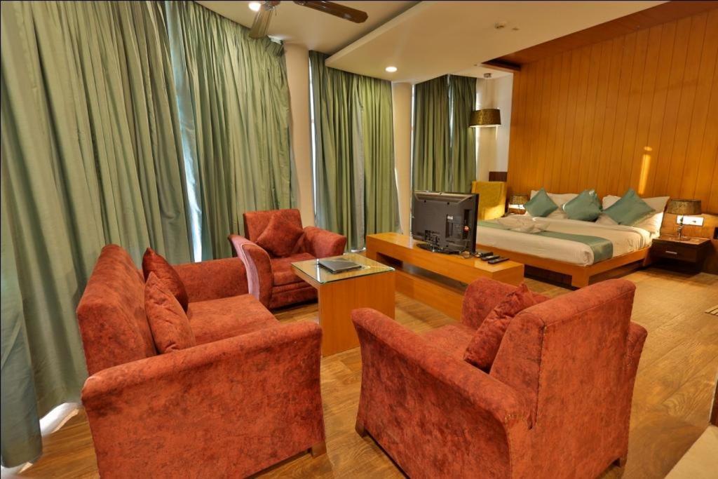 Hotel The Amaris Rishīkesh Zewnętrze zdjęcie