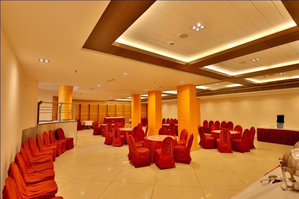 Hotel The Amaris Rishīkesh Zewnętrze zdjęcie
