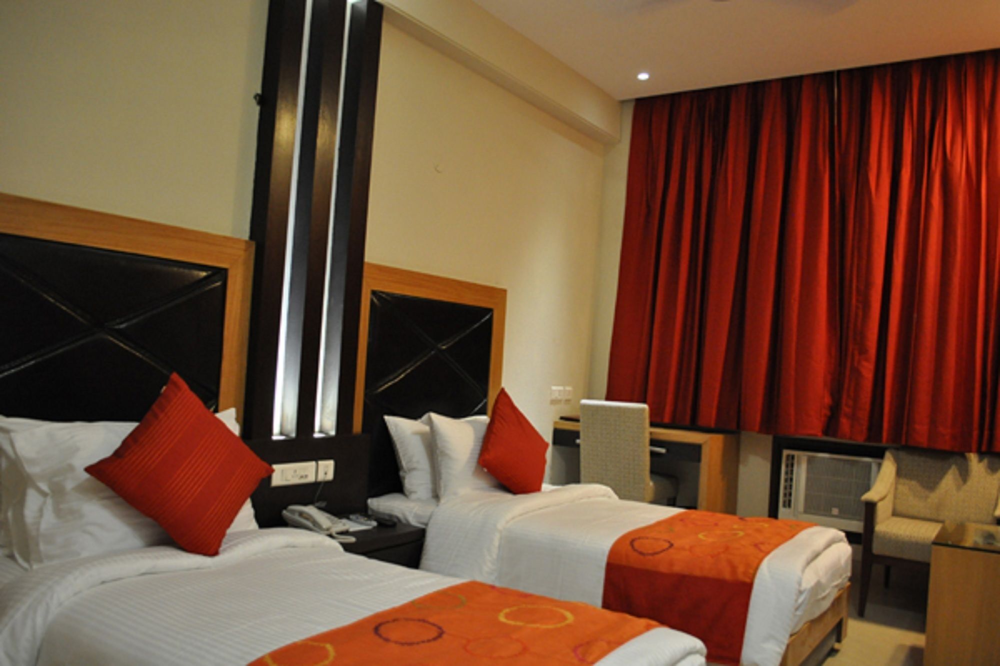 Hotel The Amaris Rishīkesh Zewnętrze zdjęcie