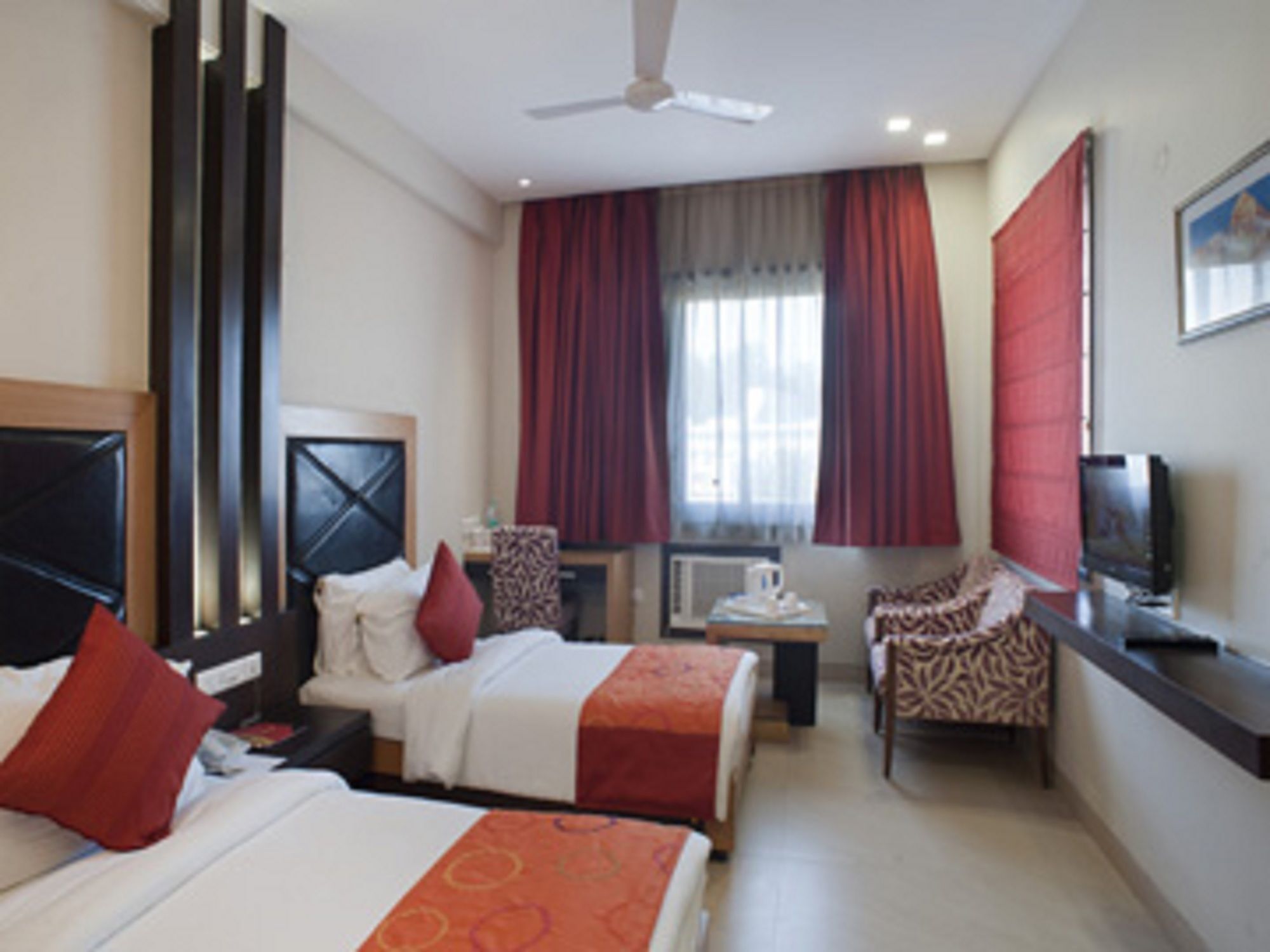 Hotel The Amaris Rishīkesh Zewnętrze zdjęcie